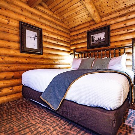 Elk Country Inn Jackson Bagian luar foto