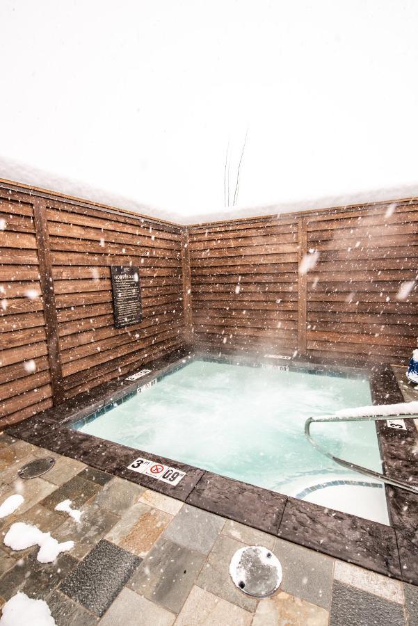 Elk Country Inn Jackson Bagian luar foto