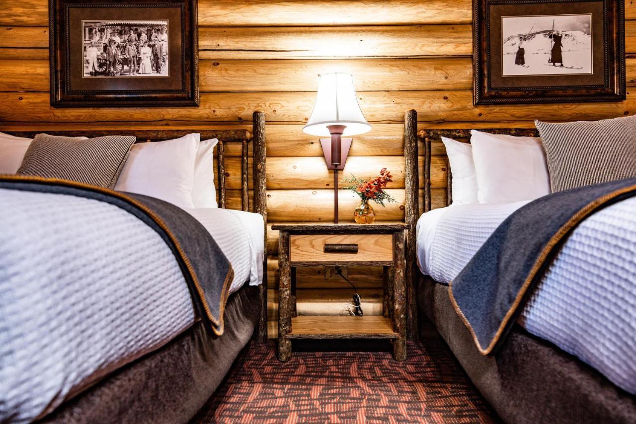 Elk Country Inn Jackson Bagian luar foto