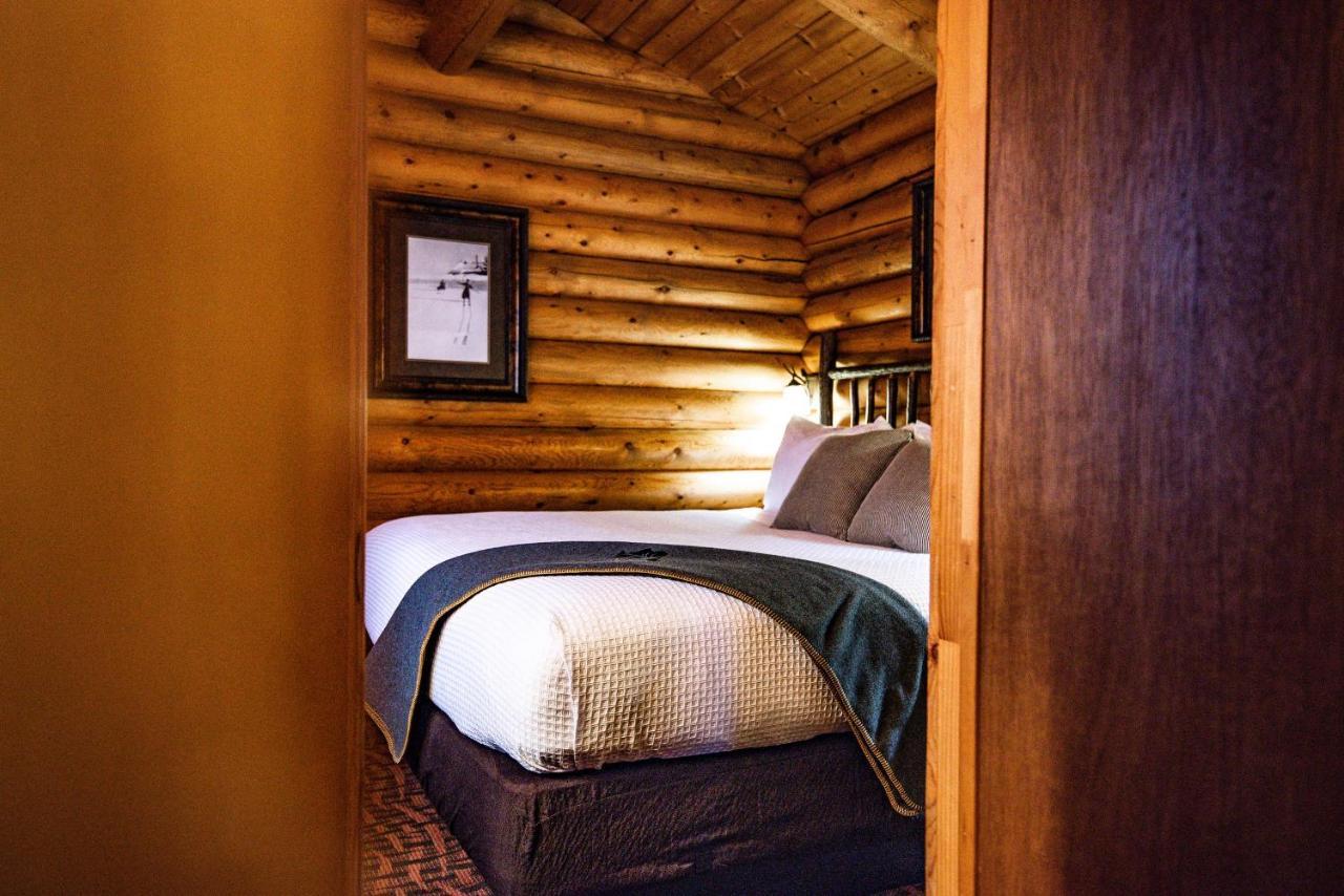 Elk Country Inn Jackson Bagian luar foto