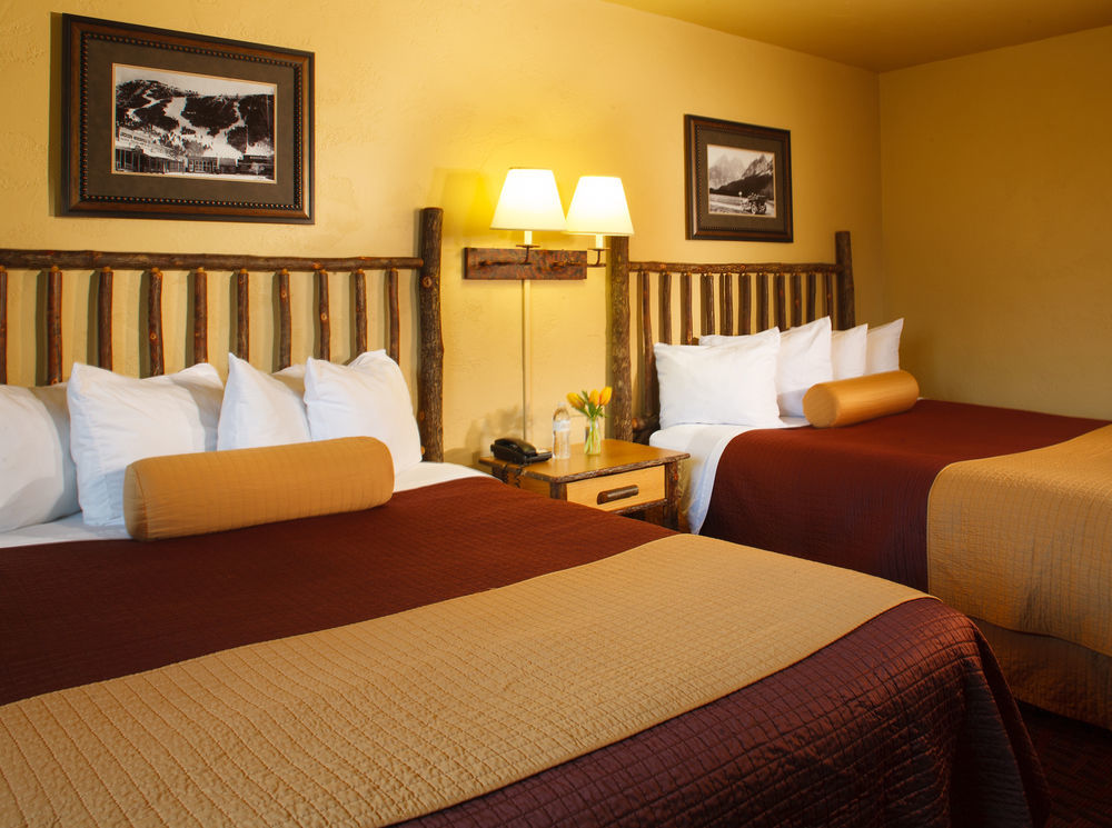 Elk Country Inn Jackson Bagian luar foto