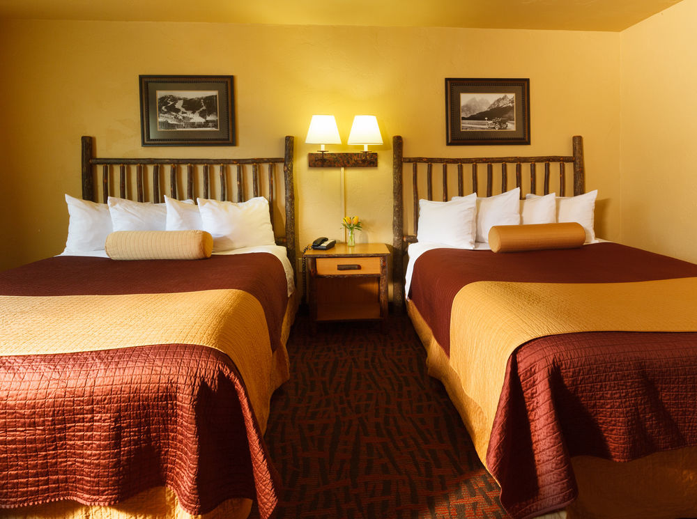 Elk Country Inn Jackson Bagian luar foto